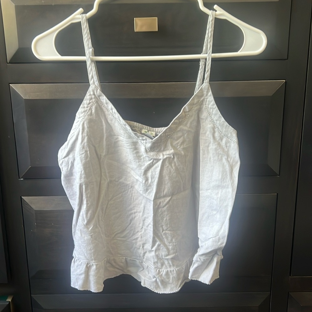 Arie gray flowy tank top. Only worn once
